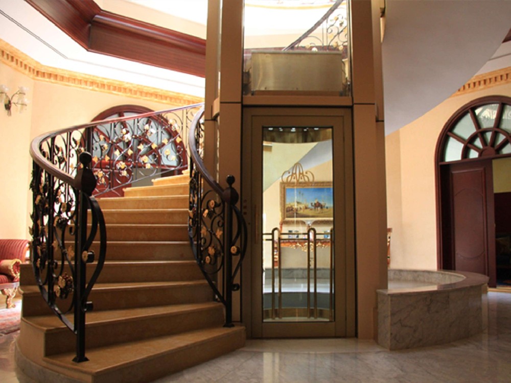 液压式别墅电梯